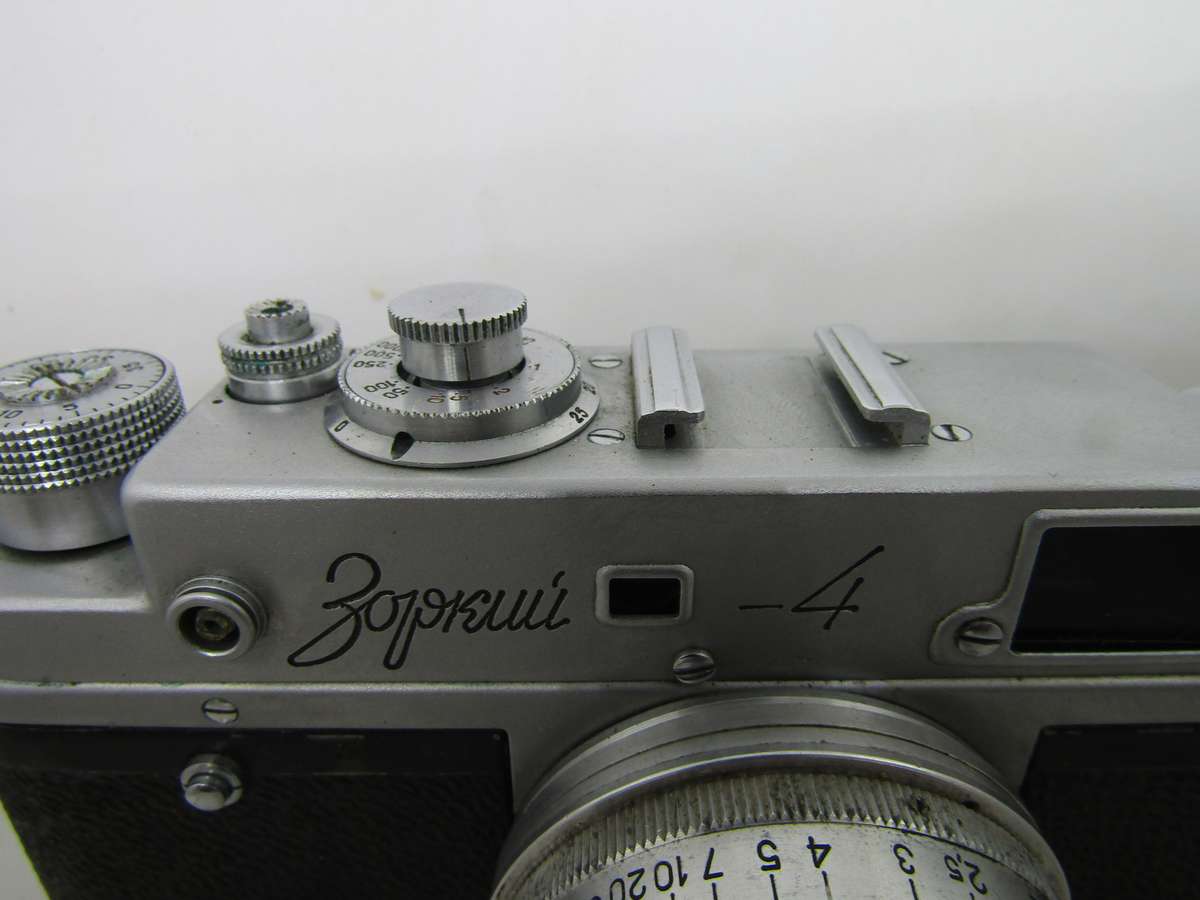 Zorki 4 Leica Rangefinder 35mm Film Camera with Jupiter Lens Quick test Works