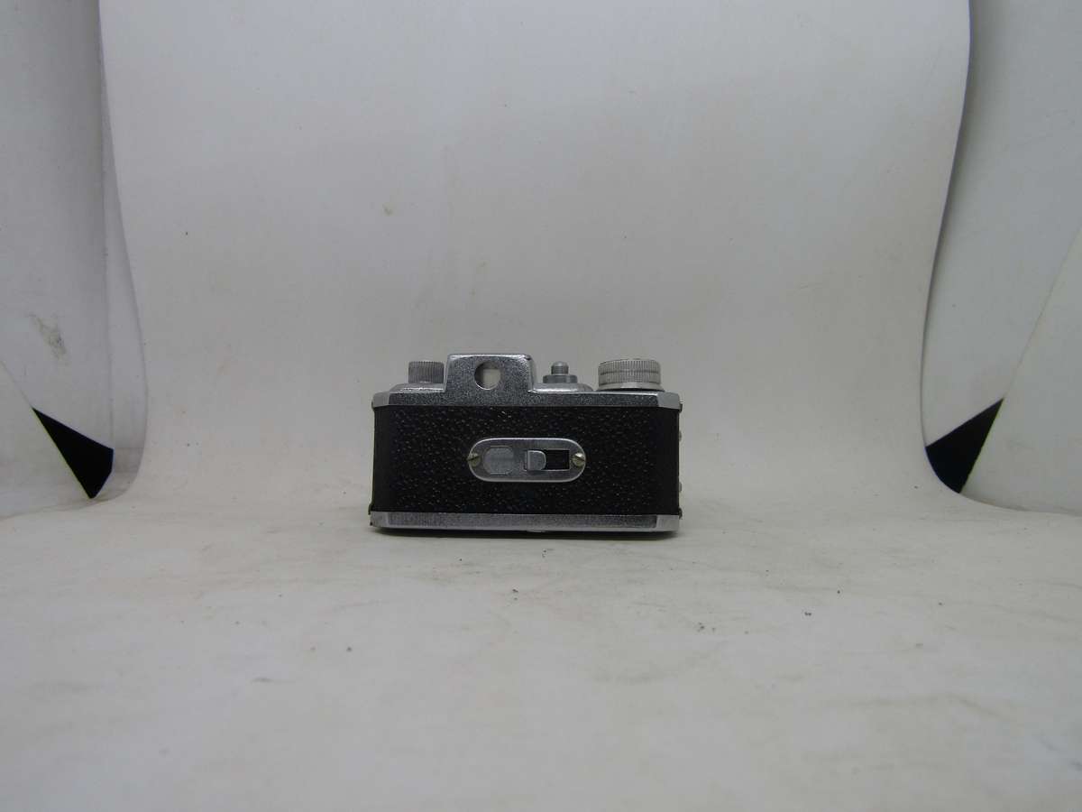 Kiku 16 Model II Subminiature 17.5mm Film Viewfinder Camera Works
