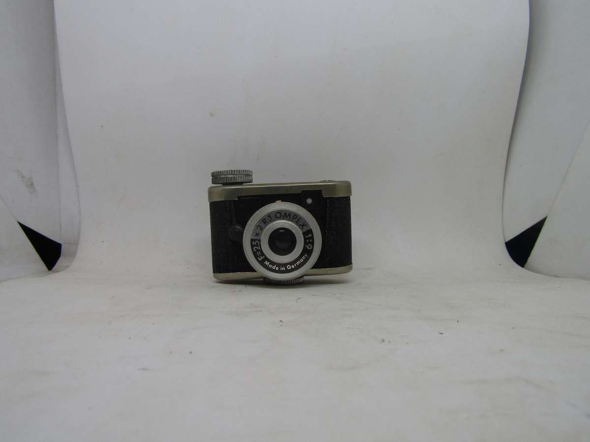 Vintage x2 RJ OMPEX 1:9 Miniature Spy Camera - These are very Rare