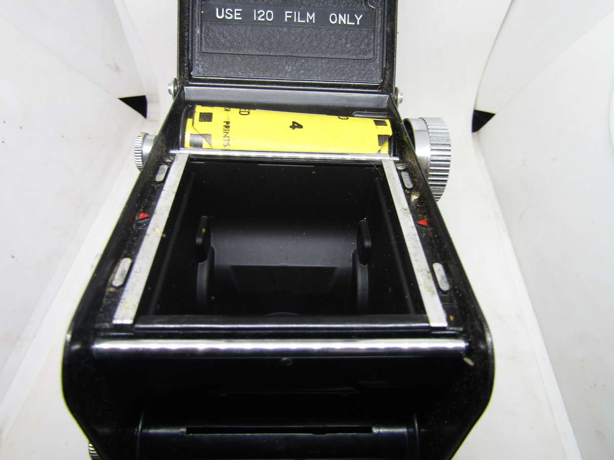 1955 Yashica - C Box Camera Untested. Very Clean Condition.