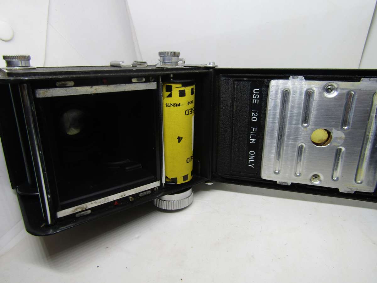 1955 Yashica - C Box Camera Untested. Very Clean Condition.