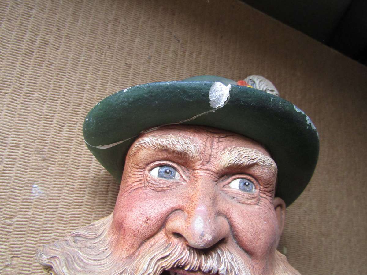 4 Vintage Bossons Head Figurine - Made in England. Buy now for the lot.