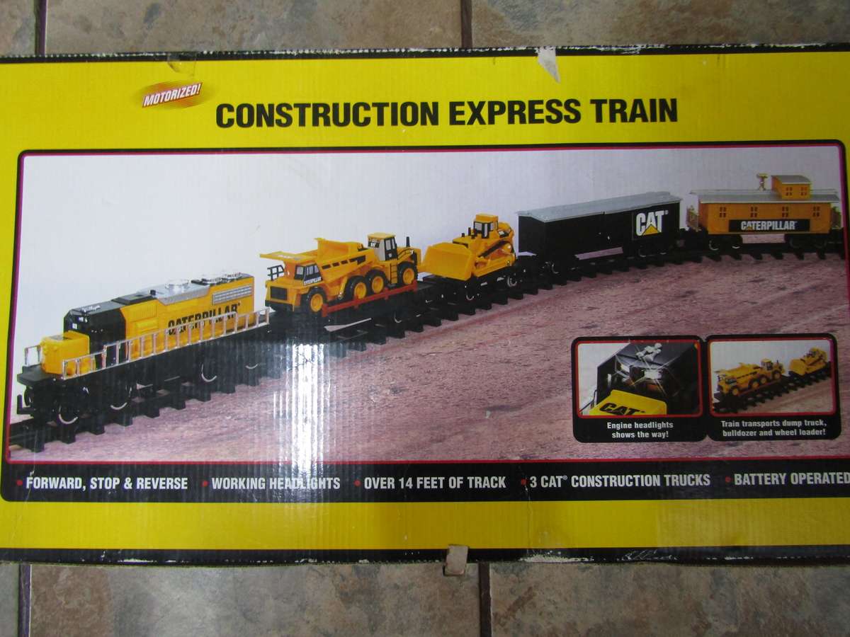 Original Caterpillar Trainset . Battery operated. See description.