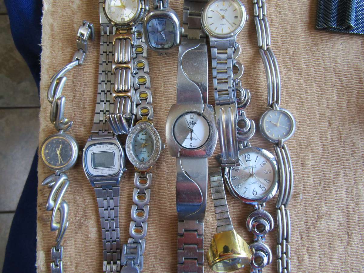 Various Women's Wrist Watches. Spares or restoration
