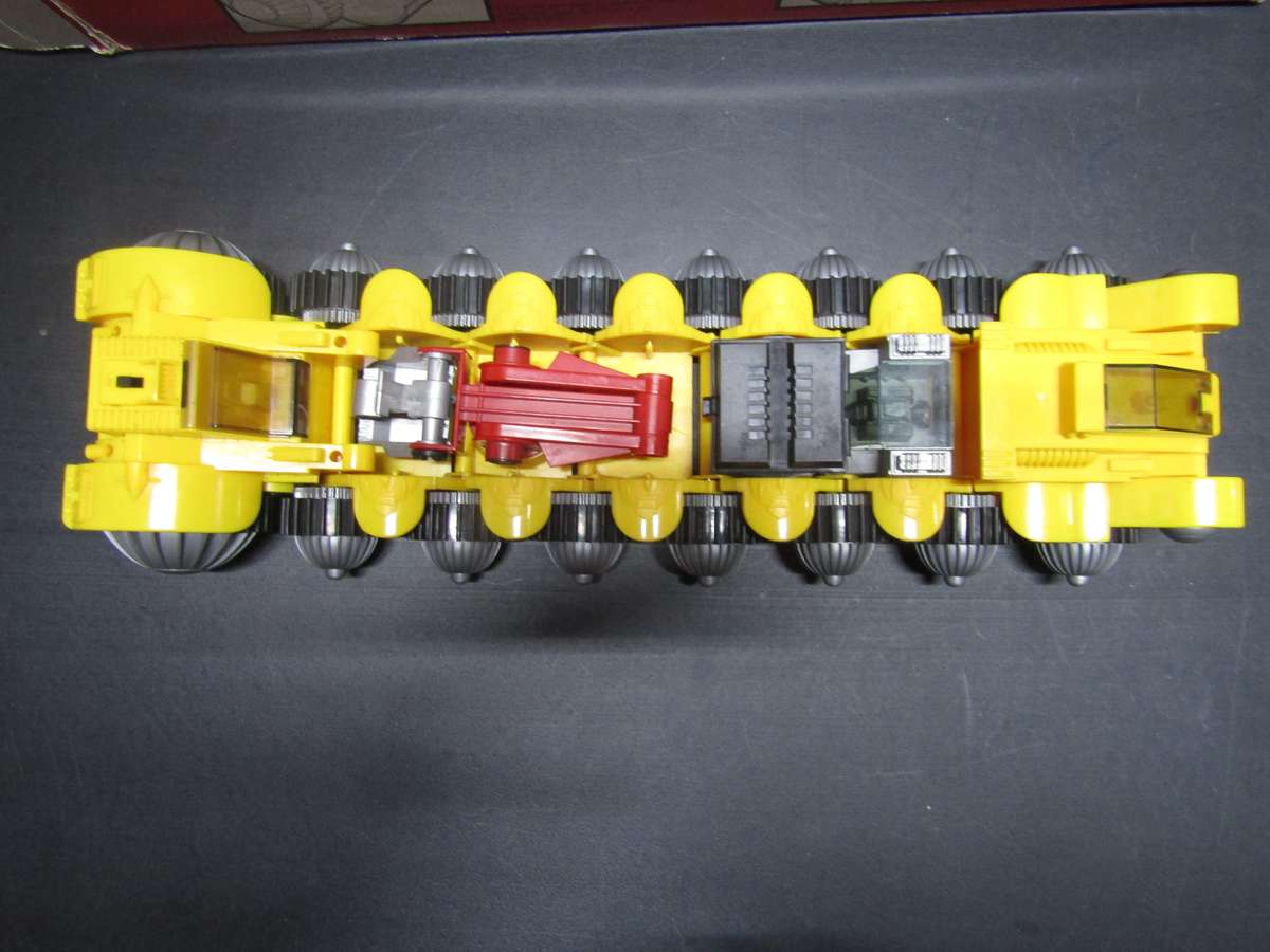 18 Wheel Crazy Climber Battery Operated. Made in Hong Kong