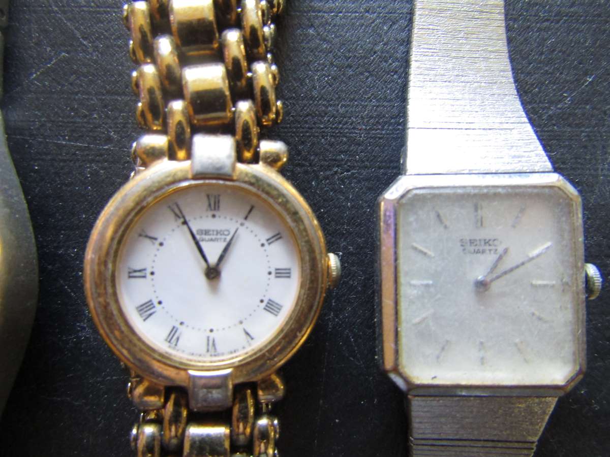 4 1980 Seiko Women's wrist watches. Spares or Restoration