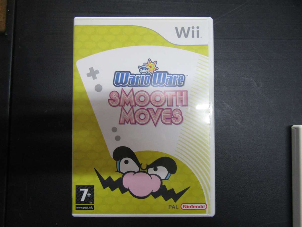 WII Nintendo Wario Ware Smooth Moves. Disk no scratches.