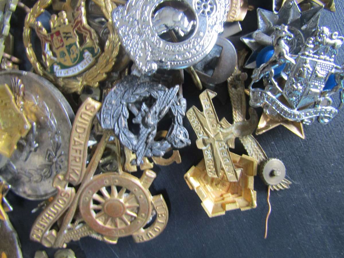 A Big Job Lot of South African and UK Military Badges