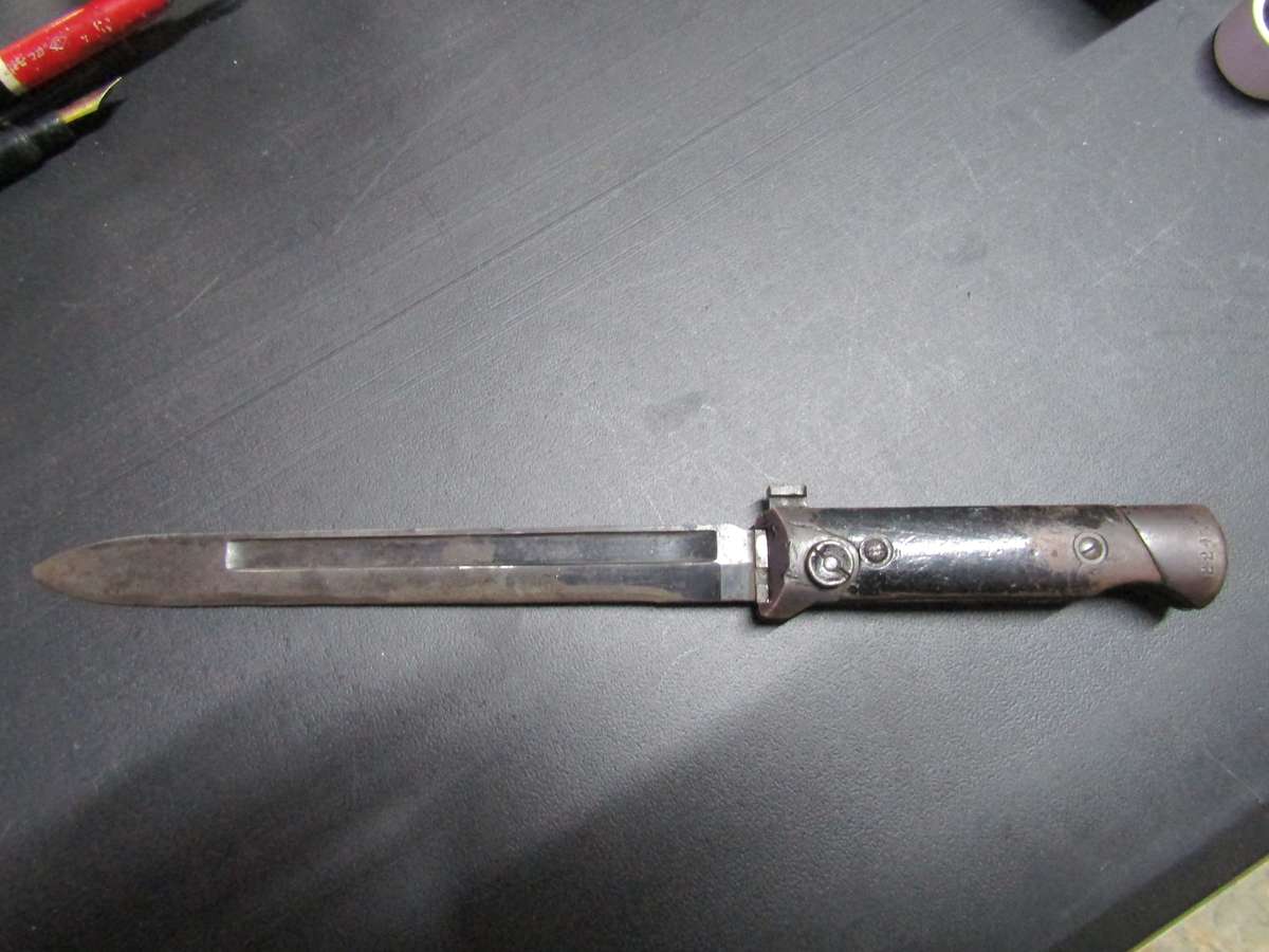 Rare WW2 Italian M38 Caracano Folding Bayonet.