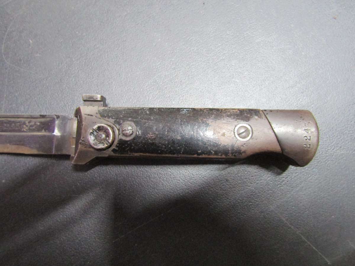 Rare WW2 Italian M38 Caracano Folding Bayonet.