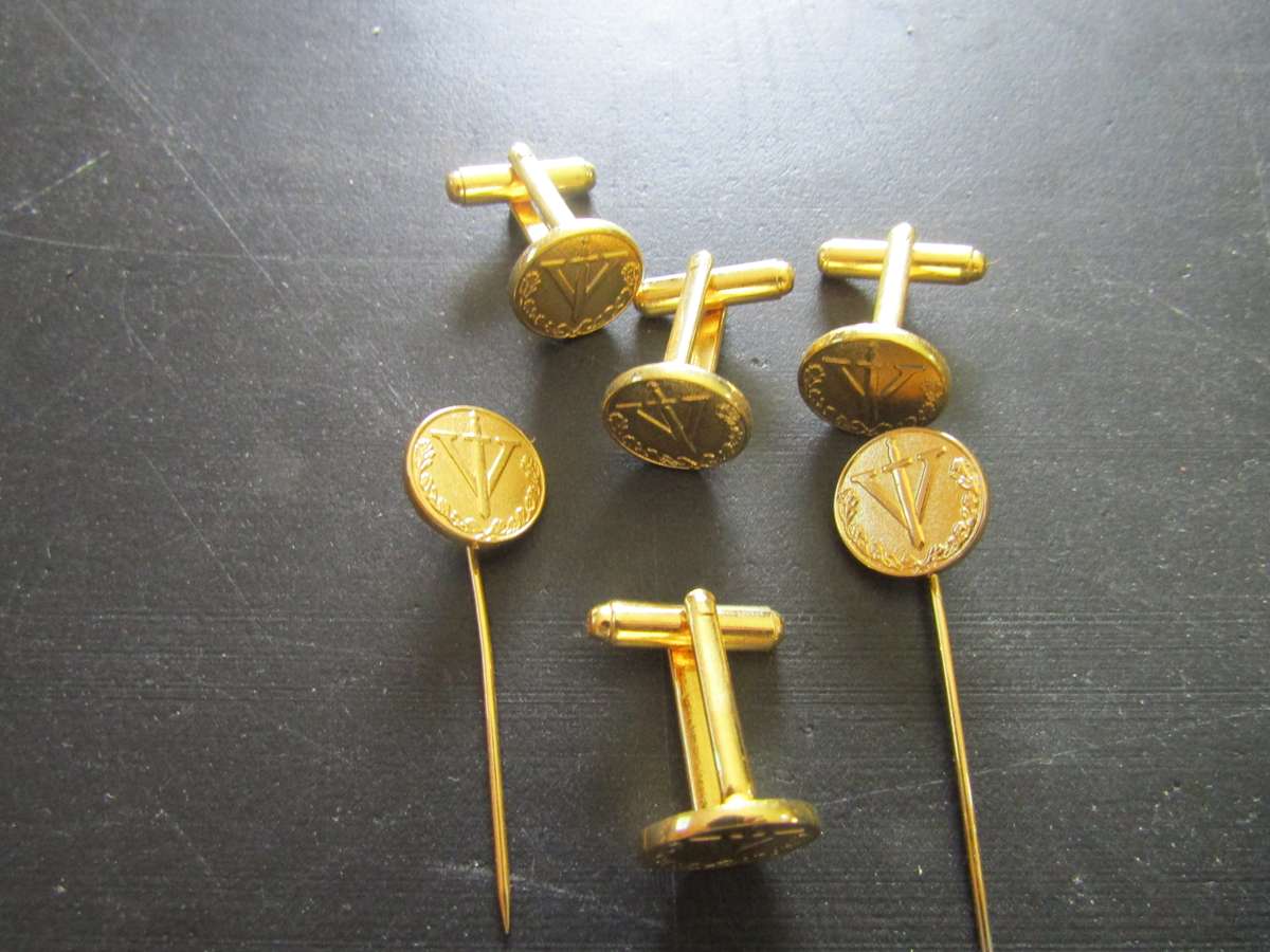 SADF Gunners  pins cufflinks