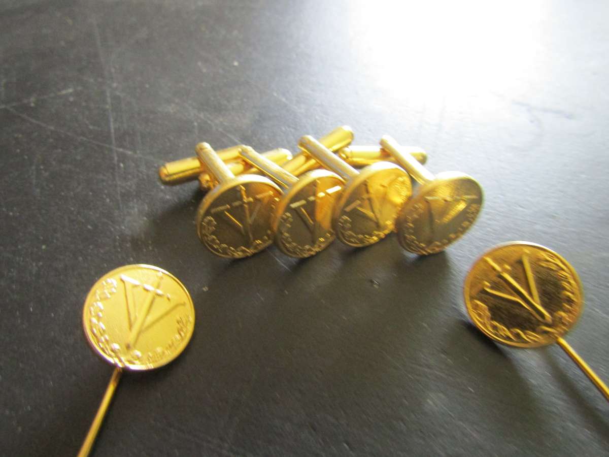 SADF Gunners  pins cufflinks