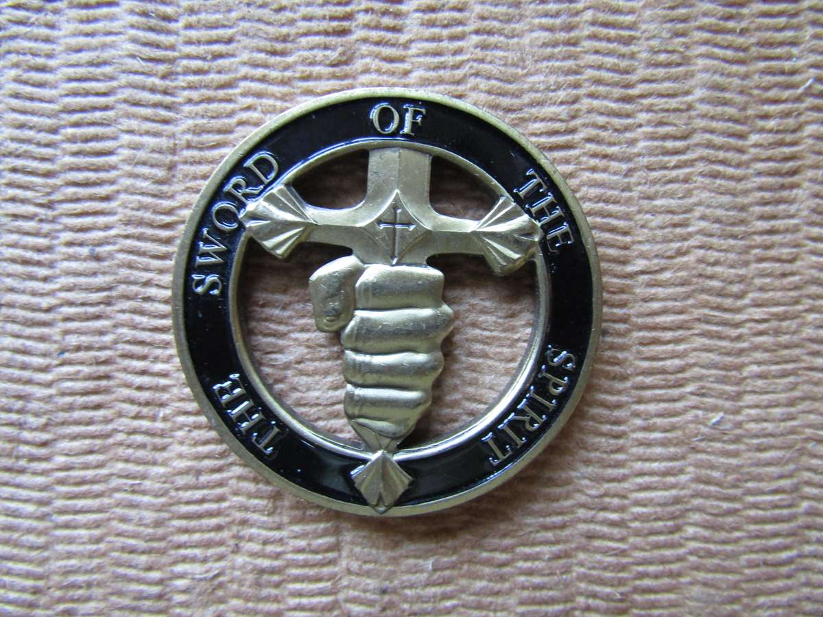 Who Trains my hands for war Challenge Coin. (K)