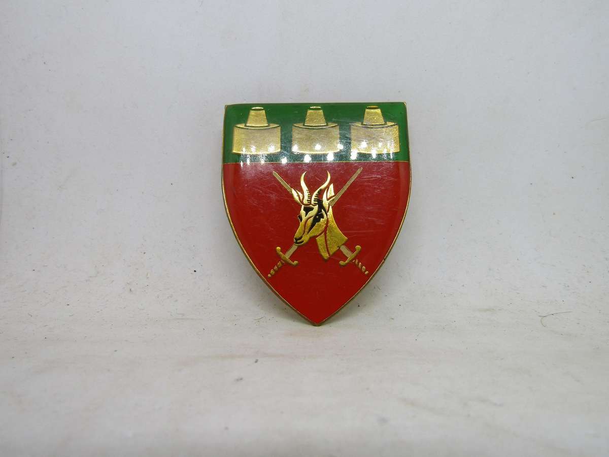 SADF Witwatersrand HQ Shoulder Flashes. Pins intact.