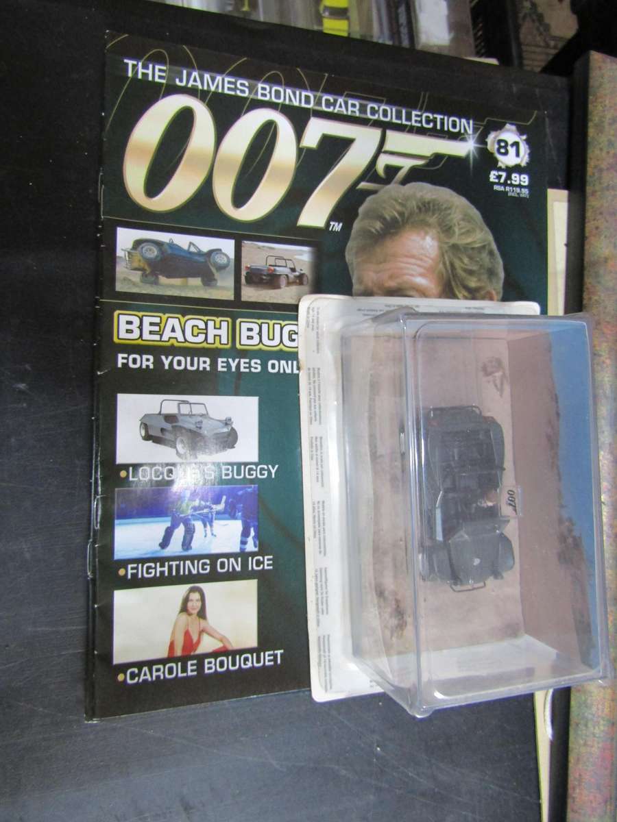 007 GP Beach Buggy - For your eyes only - scale 1/43. Sealed. With Book Nr 81