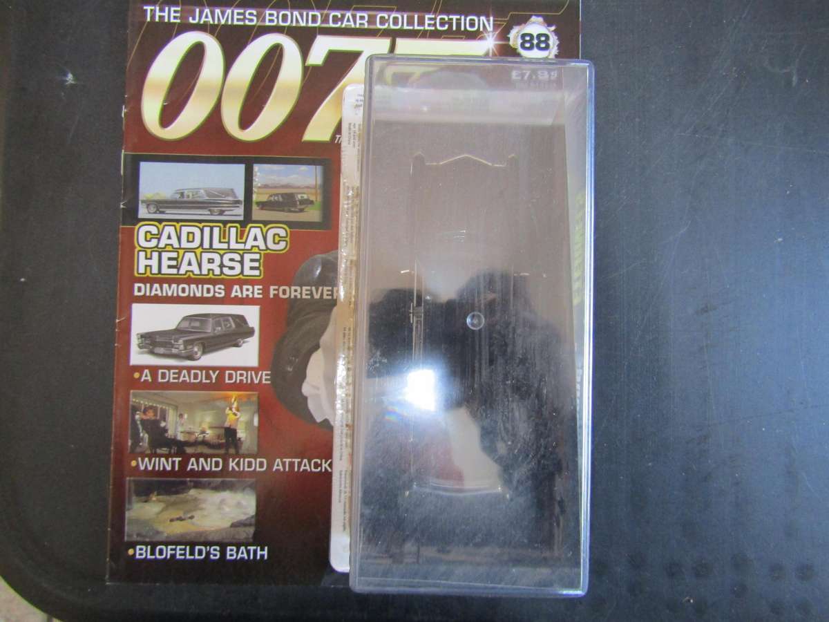 007 Cadillac Hearse  - Diamonds are Forever - scale 1/43. Sealed. with Book Nr 88