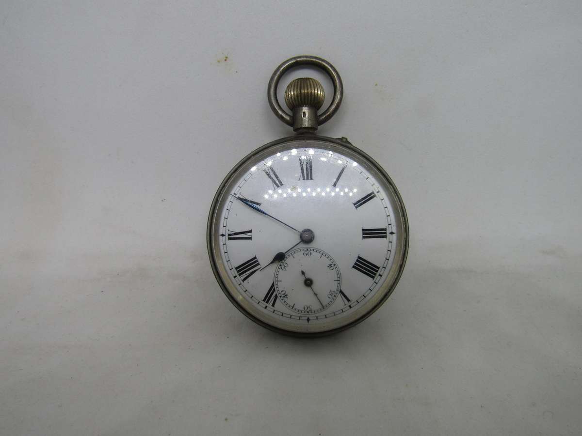 Silver Men's Pocket Watch. Banked 80% Silver. Weight  61.35