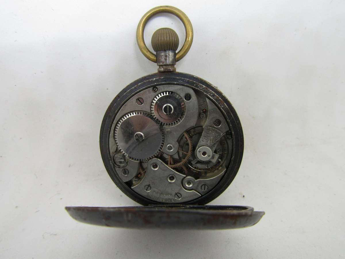 1940's Swizz made 15 Jewel Pocket Watch. Spares or Restoration