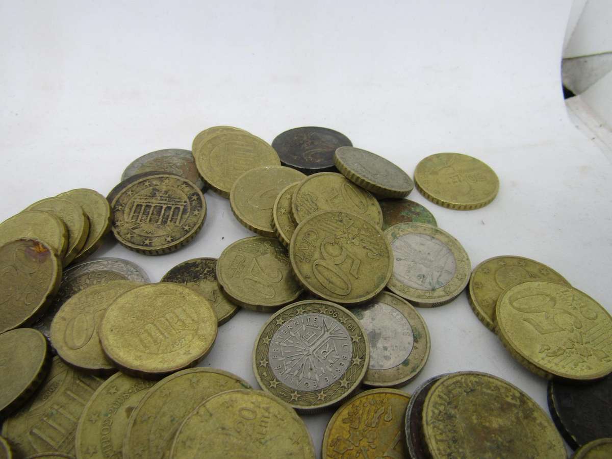 Various Date and Domination Euros. More will be added over time if not sold immediately 59.20