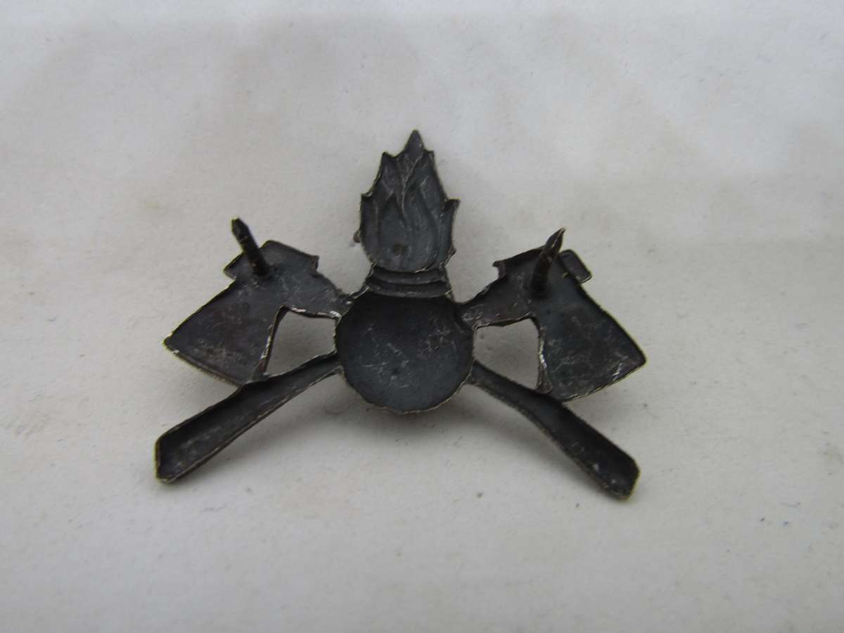 SADF South West African Engineer Corps Collar Badge (2 Available) Pins Intact.