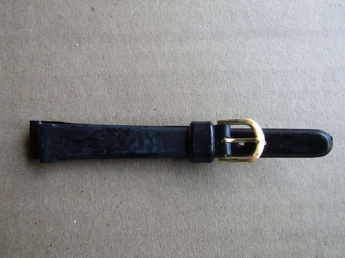 New Old Stock Poro Merick Women's watch Bracelet 1 cm across. 1.5 cm at pin ( 53 Available)