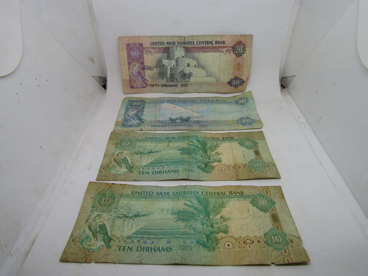 United Arab Emirates Central Banknotes Value 90 Dirhams