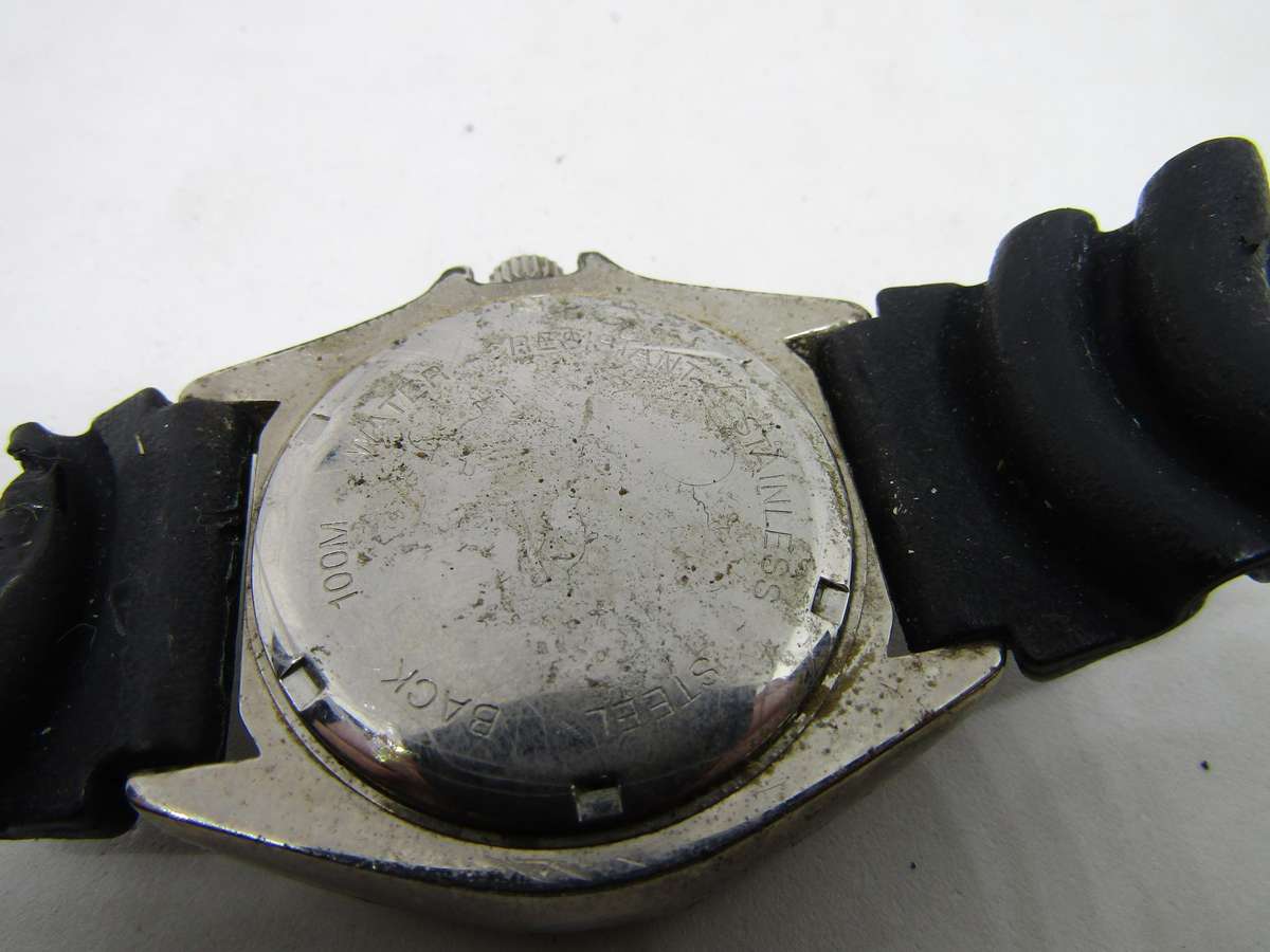 Roamer Divers Men's Watch 4cm diameter. 100% working with new battery