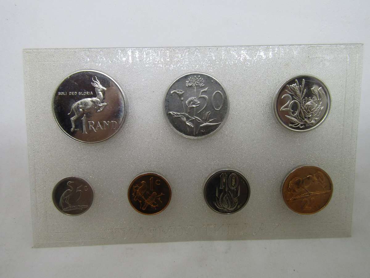 1989 South African Unc Set. Bid per set.