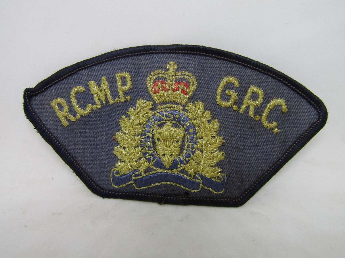 Royal Canadian Mounted Police Shoulder Patch/badge