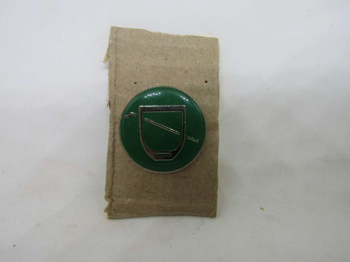 SADF Equestrian Centre red horse riders proficiency badge. Class 3 Variety (Dinnes 917). Pins intact