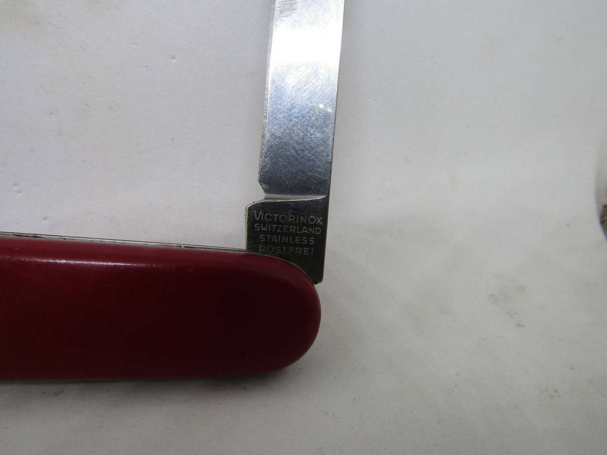 Victorinox Pocket Knive 6.cm