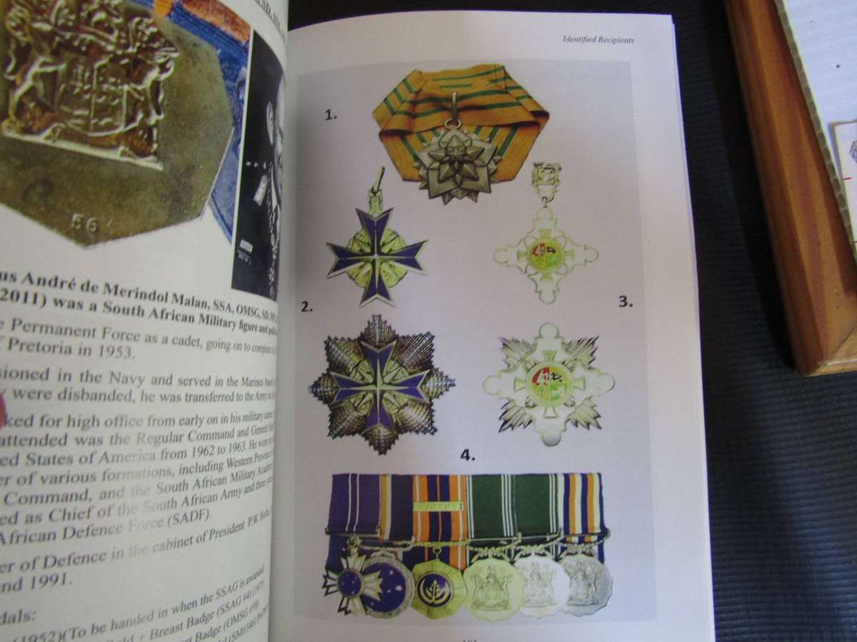 Pro Patria Medal By Paul Roos