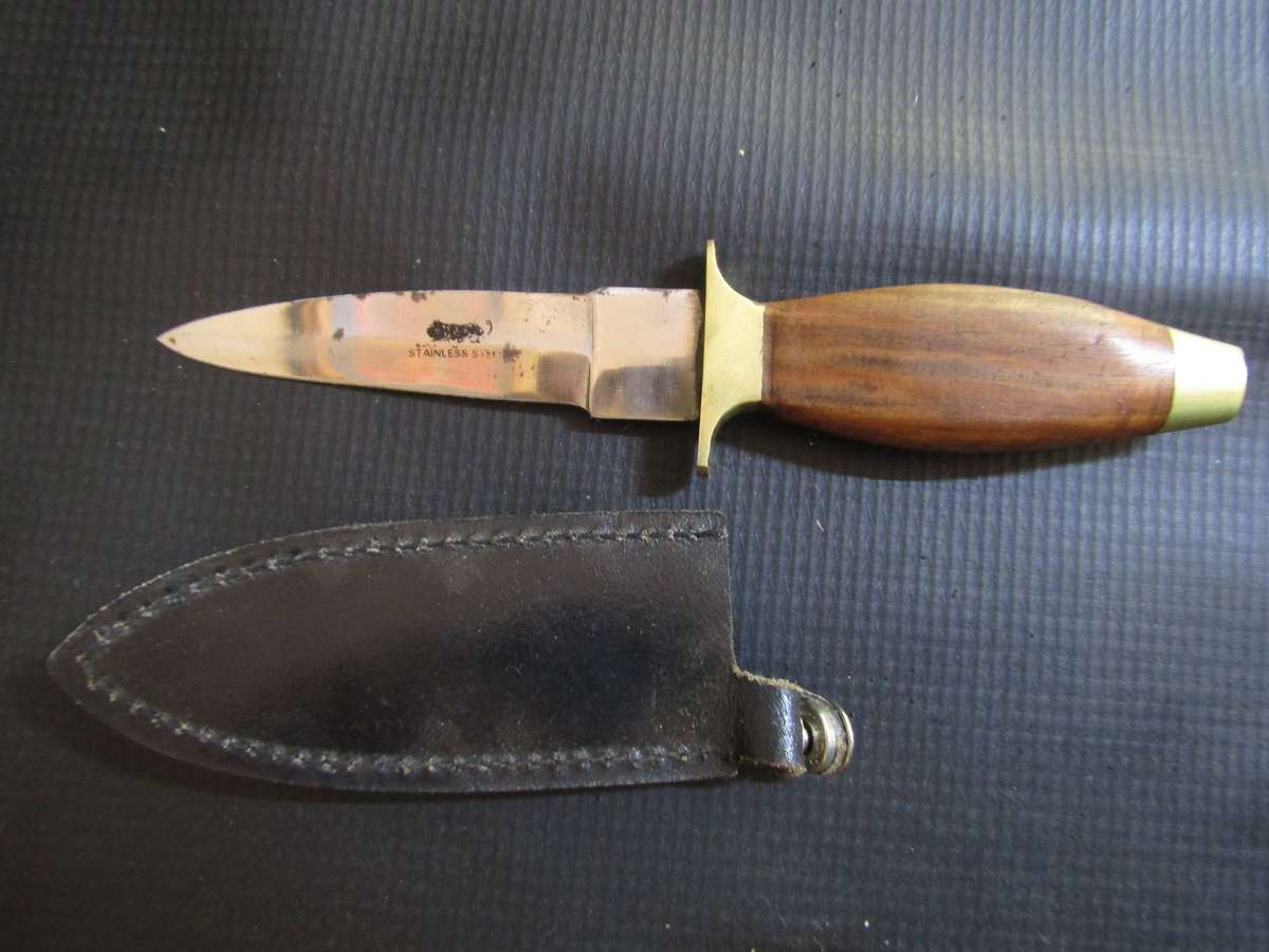 Staby MC Stab Knife with Sheath. Blade  10cm. No clue on maker