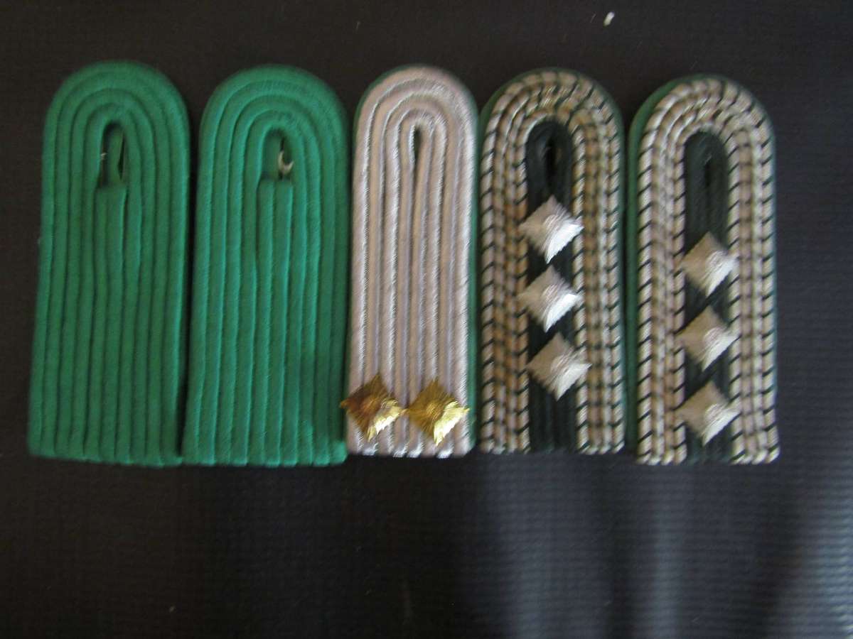 East German Customs Rank lot