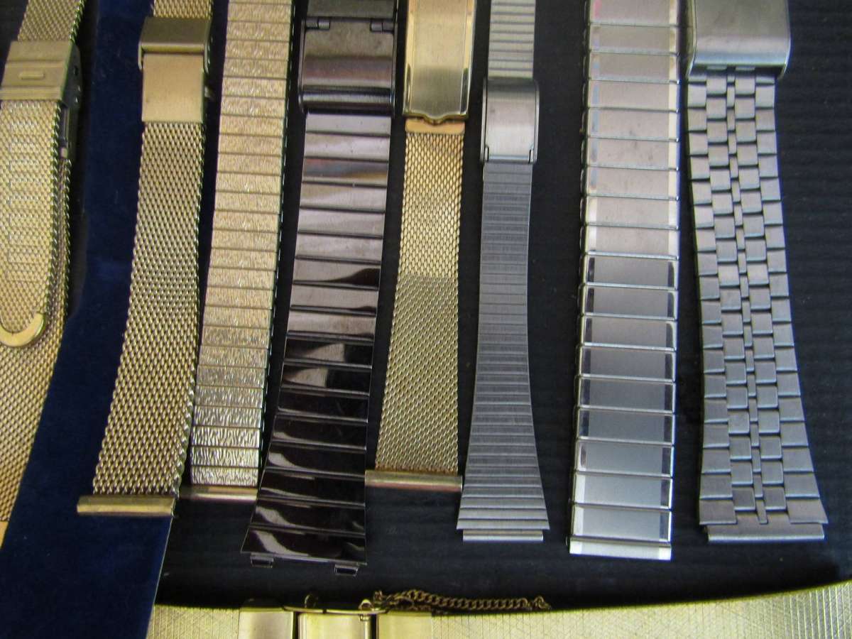 Various Ladies and Men's Wrist Watch bands