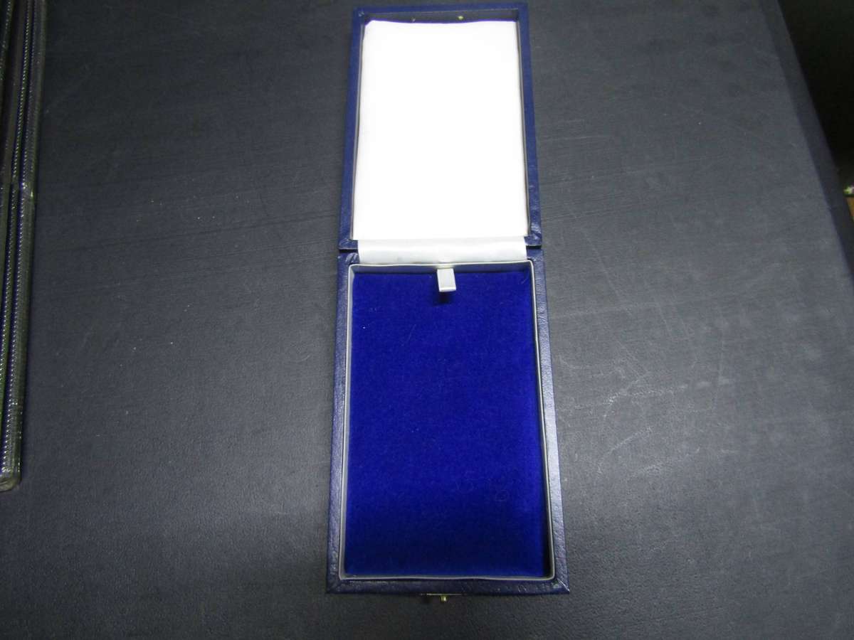 Various ABO WW1 WW2 Medal display Boxes