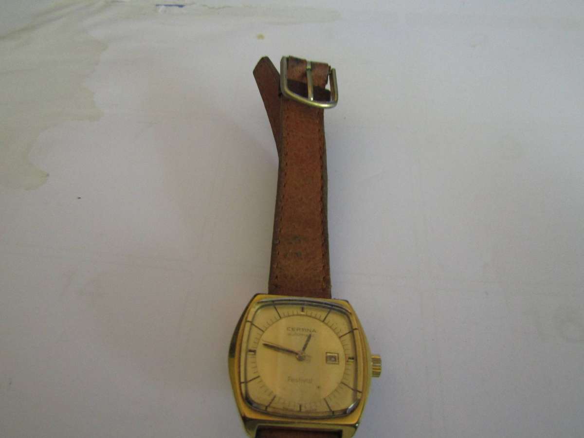 Vintage Certina Automatic Festival Date Watch. Works. 3cm