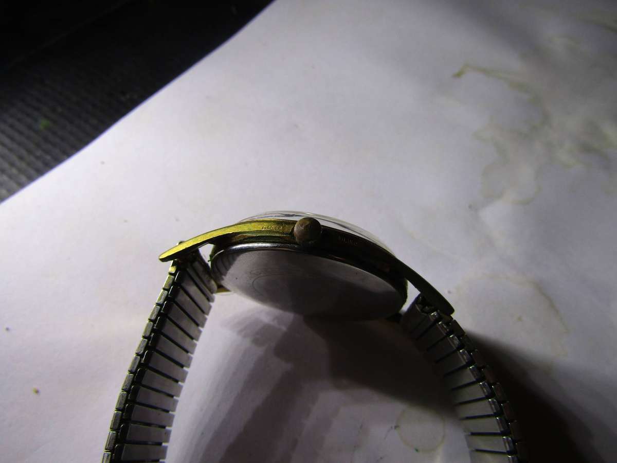 Vintage Lanco Deluxe 17 Jewels Day date Men's wrist watch. Stunning condition and Works