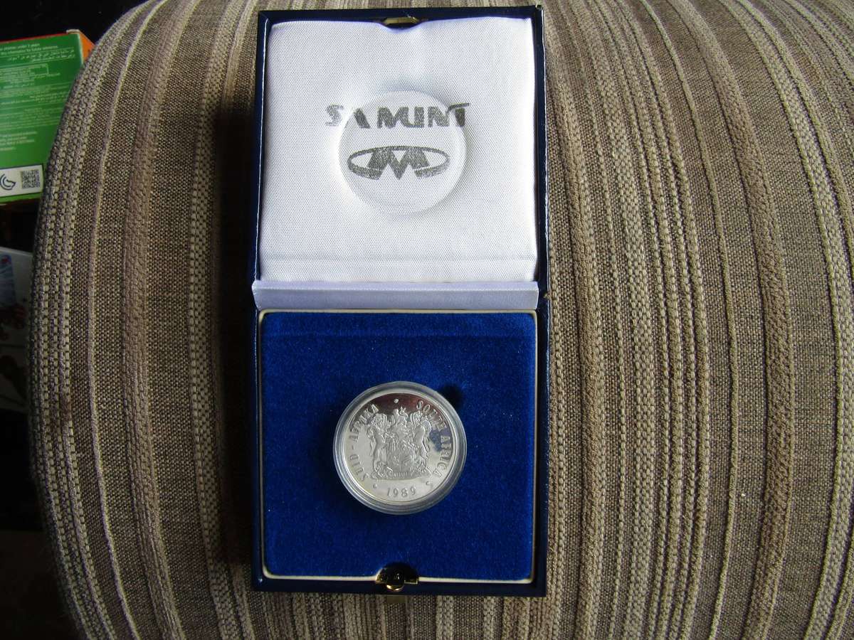 1989 South African Proof Silver R1 Mintage 15 025 (2 Available )