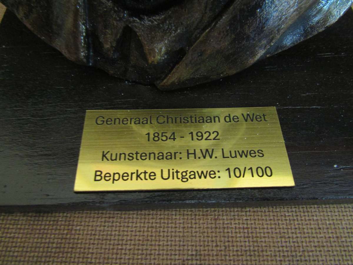 Genl Christiaan De Wet By HW Luwes. Nr. 10/100 . 20cm x 16cm