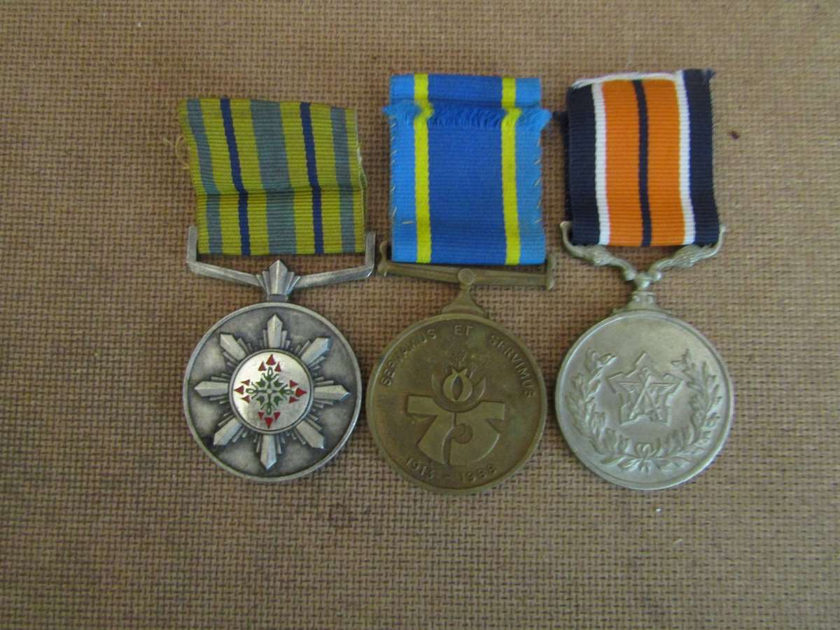 SAP Medal Group To Warrant Officer J Cloete