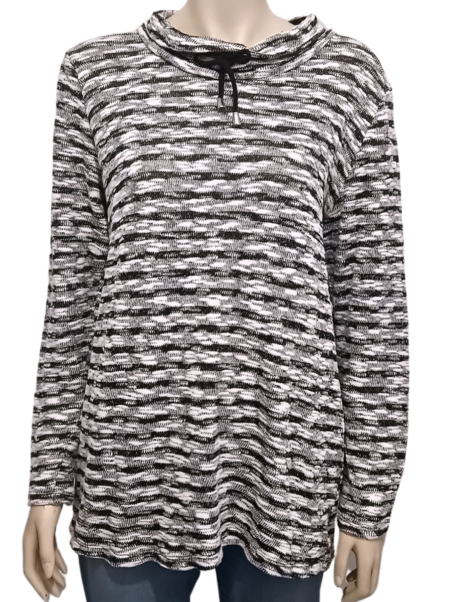 Black and White Sweater Medium/Large