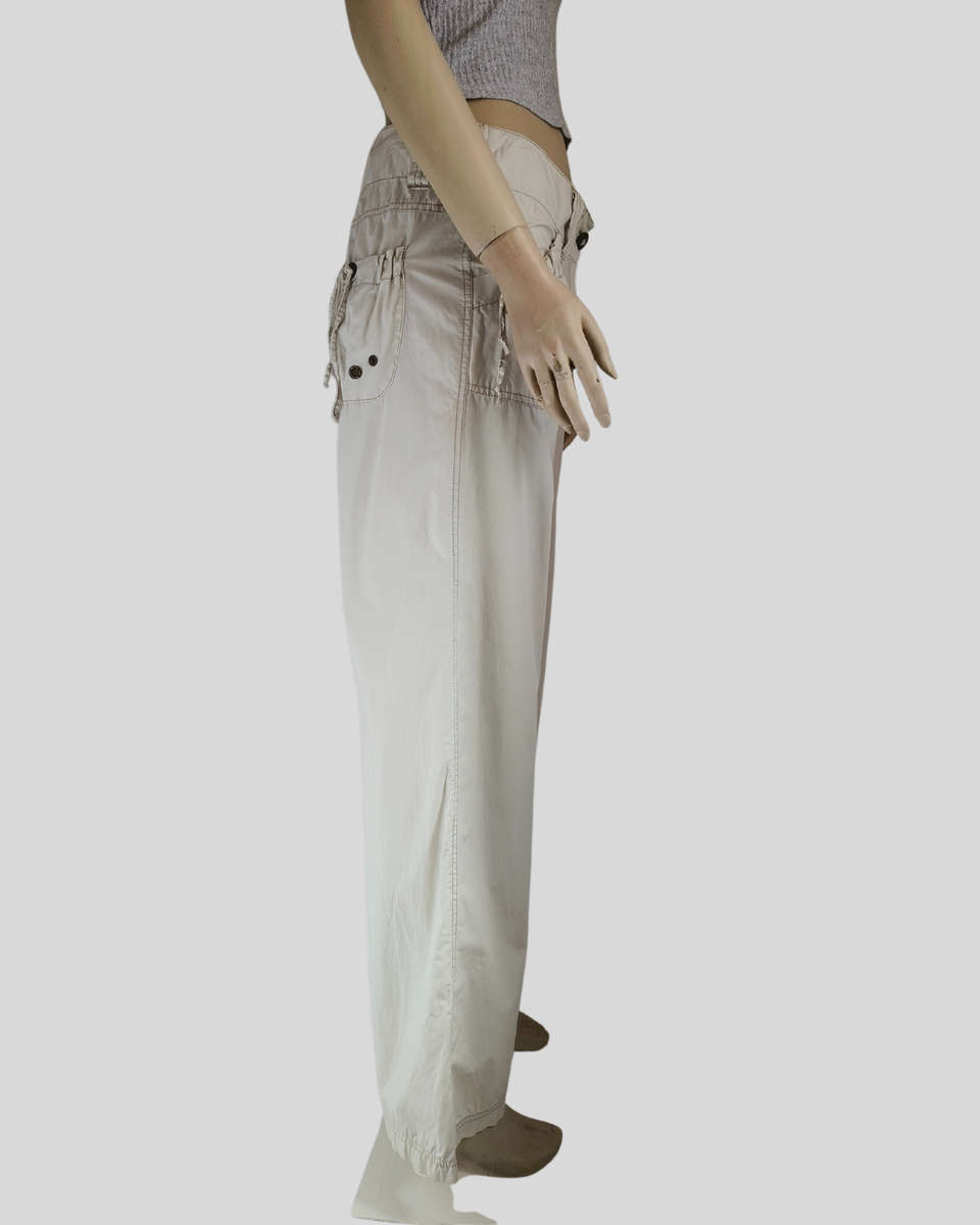 Cream Cargo size 12.