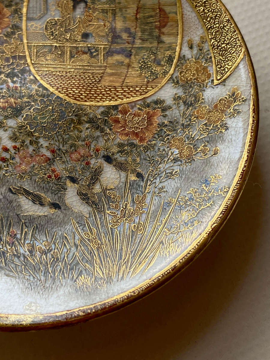 Fine Japanese Satsuma Hand Painted Plate - Signed