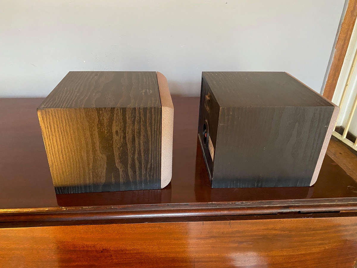 SONY SS-SR-350 SURROUND SOUND SPEAKERS