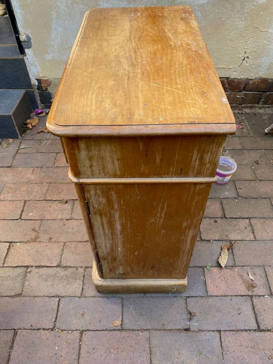 19th Century English Pine Cupboard