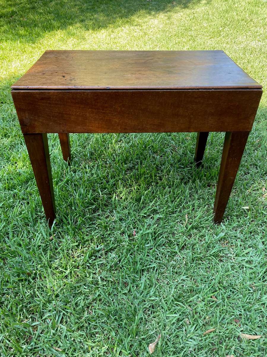 Georgian Mahogany Baby Bath Or Bidet Stand