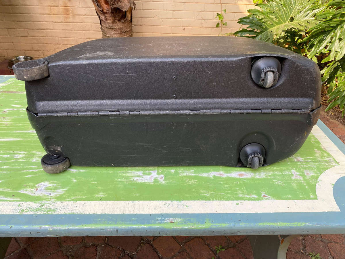 Vintage Samsonite Hard Shell Suitcase