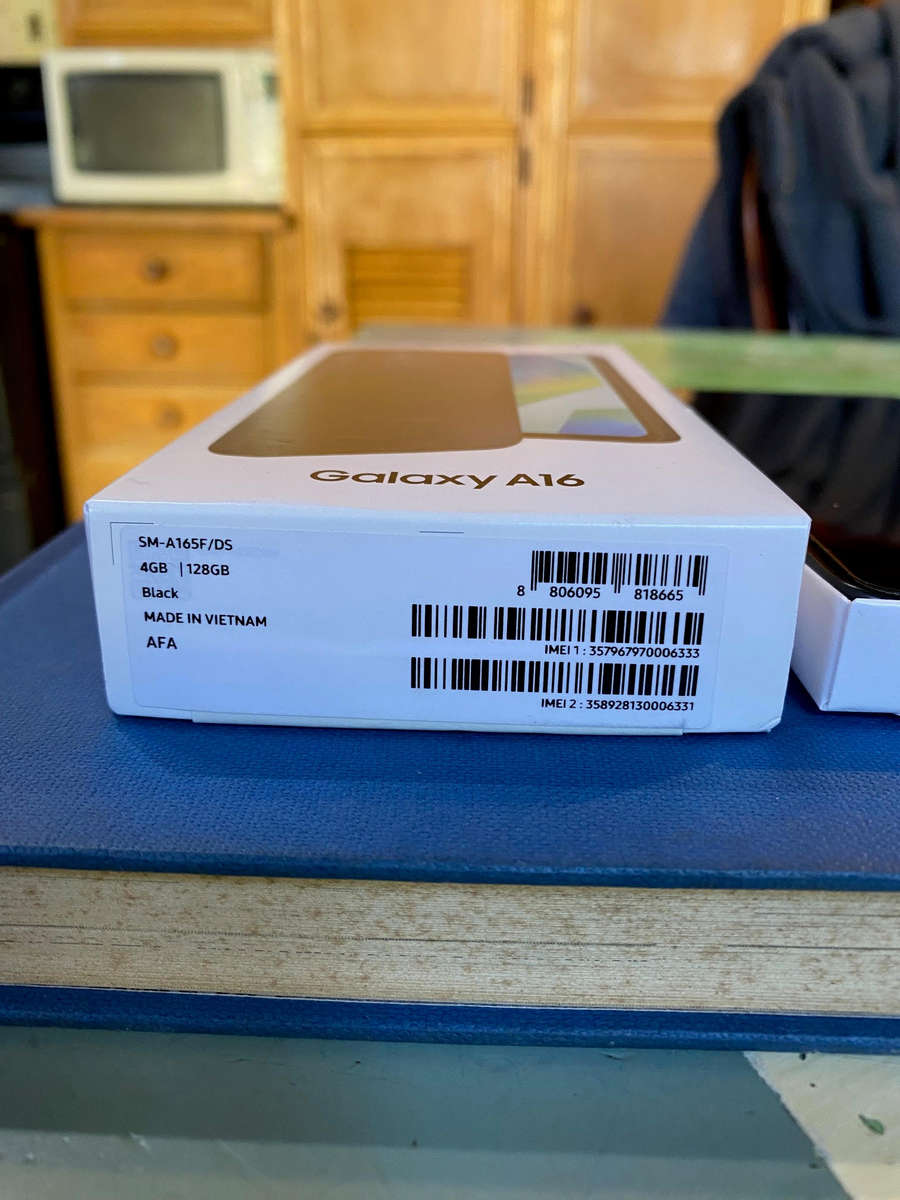 Samsung Galaxy A16 128GB - Dual Sim - Black (2025) MINT CONDITION