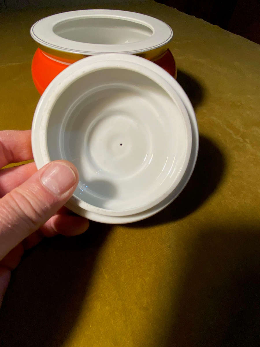 Hutschenreuther Selb Paul Miller Bavaria Gold Trim Lidded Vessel